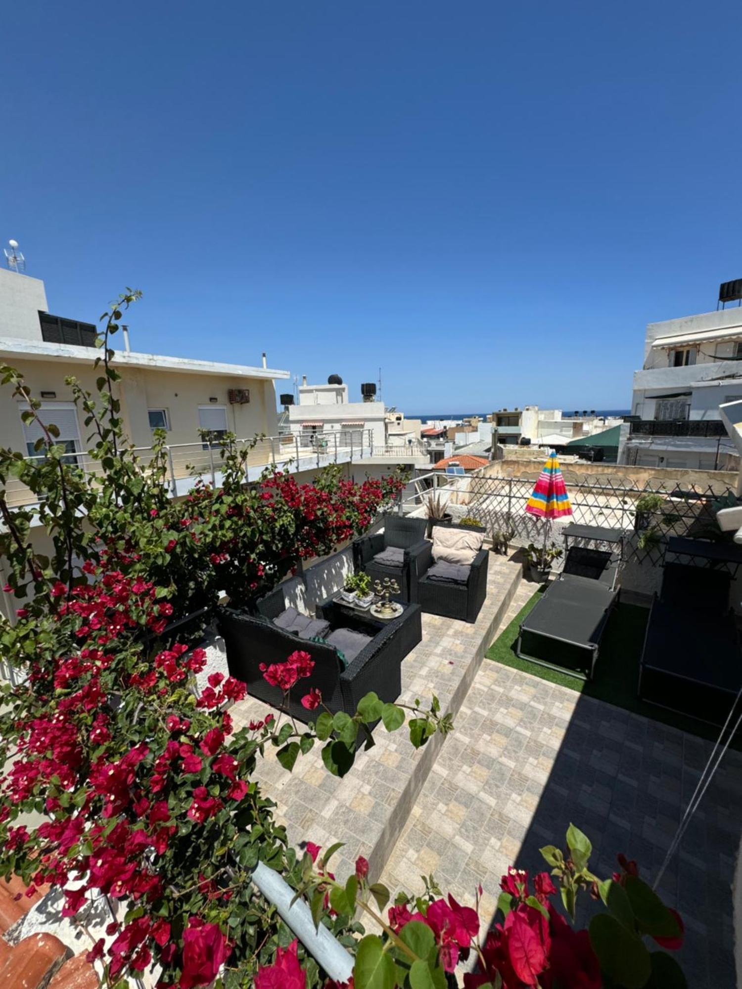 Papyrus City Centre Apartments Heraklion  ภายนอก รูปภาพ